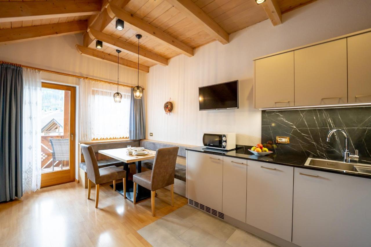 Apartments Lasteis La Villa  Kültér fotó