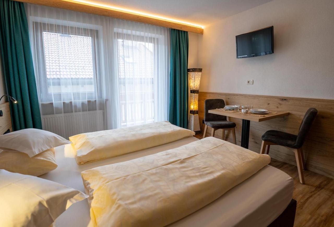 Apartments Lasteis La Villa  Kültér fotó